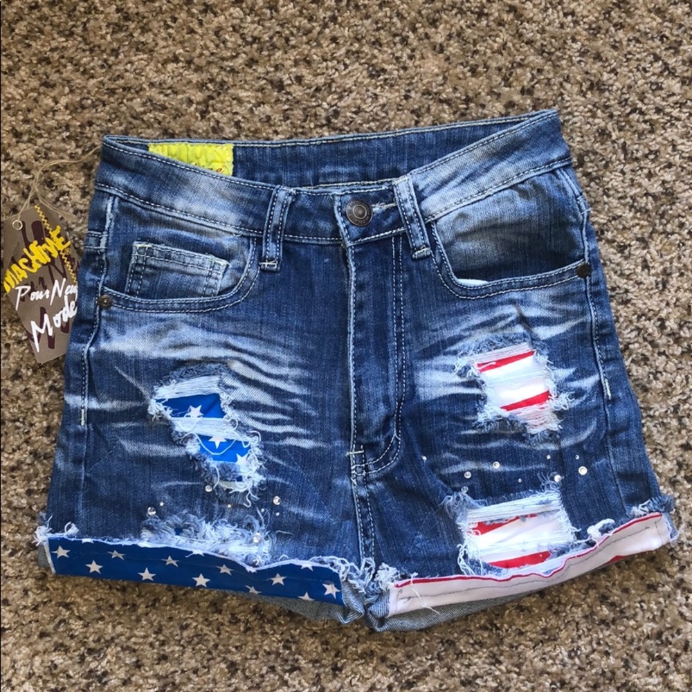 NWT Destroyed machine jean  high waisted shorts